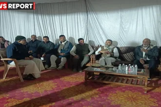 वाराणसी के ककरहिया गांव में रामजीत सिंह के निधन पर पूर्व MLC बृजेश सिंह ने श्रद्धांजलि दी