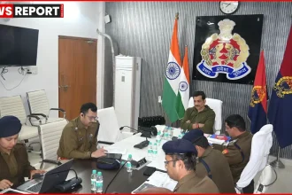 वाराणसी पुलिस द्वारा पकड़ी गई कोडीन युक्त कफ सिरप की बोतलें