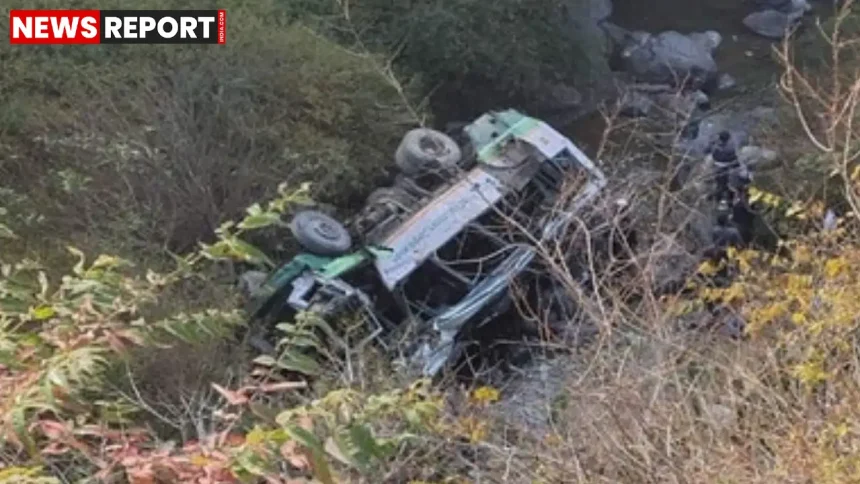 देहरादून बस हादसा, खाई में गिरी बस, राहत कार्य