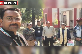 वाराणसी में शहीद की पत्नी के घर चोरी के बाद पुलिस और वेटरन्स संगठन