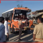 जौनपुर बस-ट्रक हादसे की तस्वीर