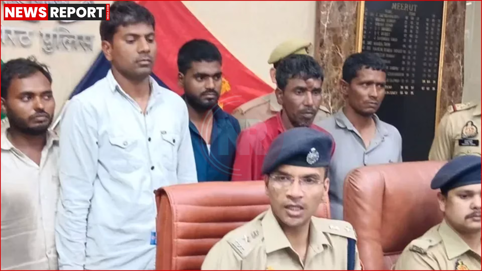 मेरठ पुलिस द्वारा पकड़े गए वाहन चोर और बरामद वाहनों की तस्वीर