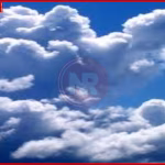 प्रयागराज में बादलों से घिरा आसमान और बदलता मौसम