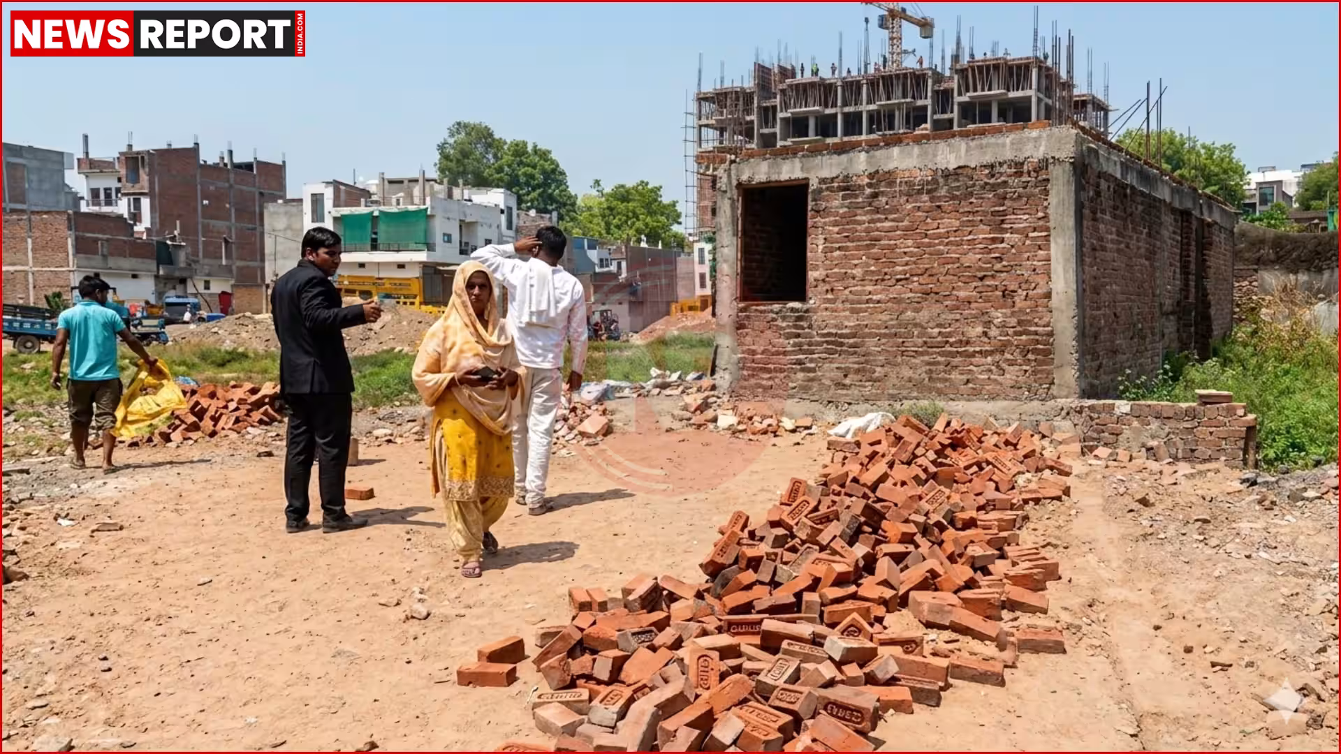 सारनाथ भूमि विवाद में बाउंड्रीवाल निर्माण पर तनाव