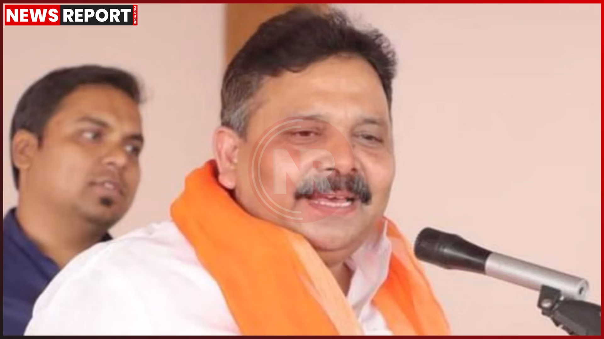 वाराणसी में विकास प्रदर्शनी का उद्घाटन करते मंत्री रविंद्र जायसवाल