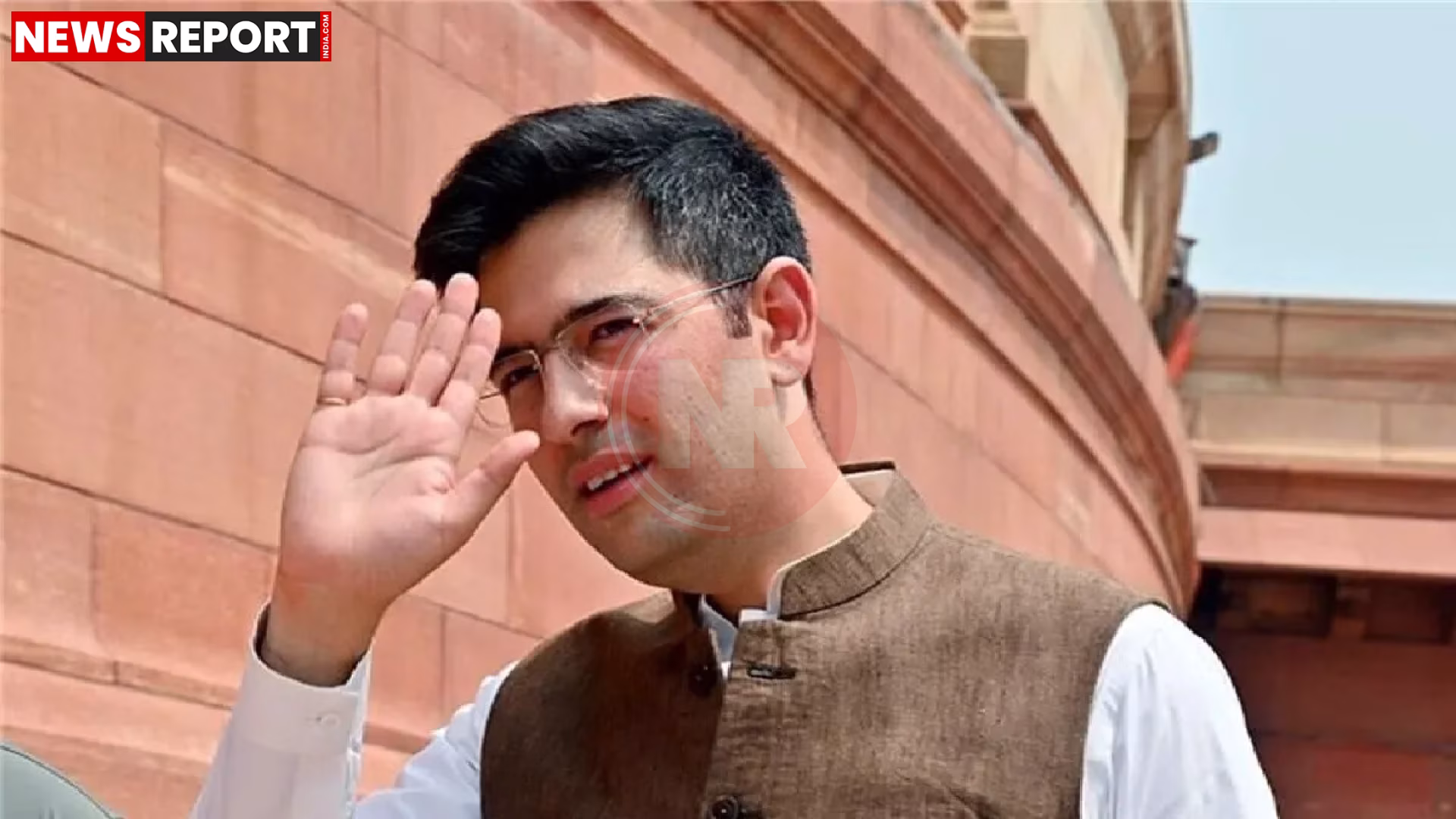 राघव चड्ढा और अशोक मित्तल की तस्वीरें राजनीतिक बैठक में