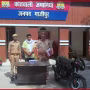 गाजीपुर में गोलीबारी के बाद पुलिस जांच का दृश्य, जेनरेटर विवाद
