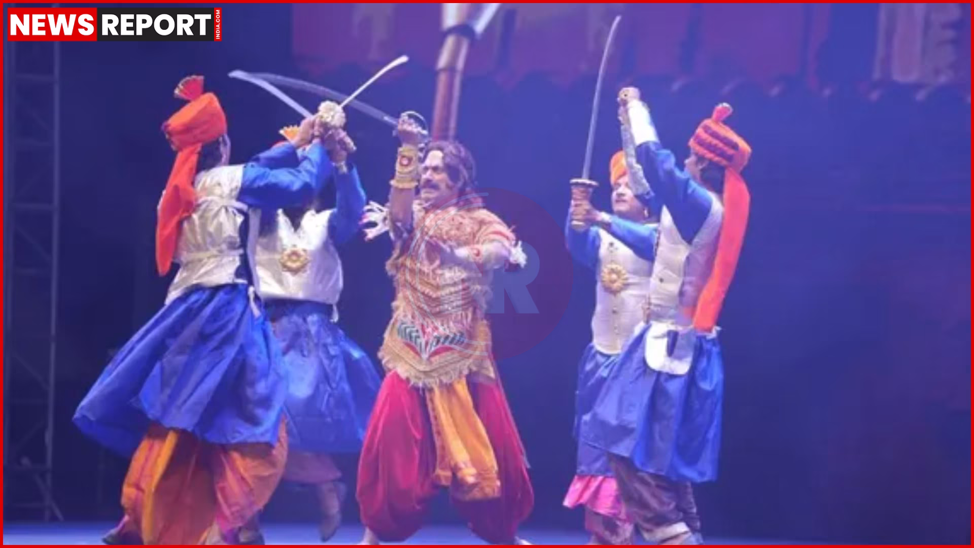 वाराणसी में सम्राट विक्रमादित्य महानाट्य के शुभारंभ समारोह में सीएम योगी आदित्यनाथ