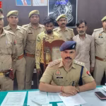 सुलतानपुर में बरामद किए गए 15.20 कुंतल गांजे के बोरों का ढेर और गिरफ्तार तस्कर