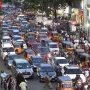 यूपी में ट्रैफिक जाम और यातायात व्यवस्था को दर्शाती तस्वीर
