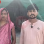 धानापुर गांव में पुलिस जांच करती हुई और विवादित घर के बाहर भीड़