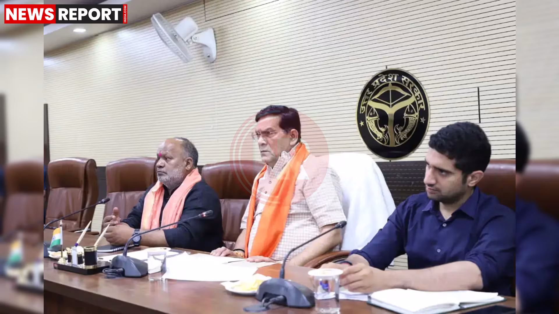 वाराणसी में मानसून से पहले नालों की सफाई और जलजमाव से निपटने की तैयारी का दृश्य