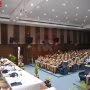 वाराणसी पुलिस कमिश्नर मोहित अग्रवाल प्रशासनिक बैठक में पुलिस अधिकारियों के साथ
