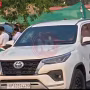 वाराणसी में जनकल्याण योजनाओं के महाकुंभ का उद्घाटन करते मुख्यमंत्री योगी आदित्यनाथ