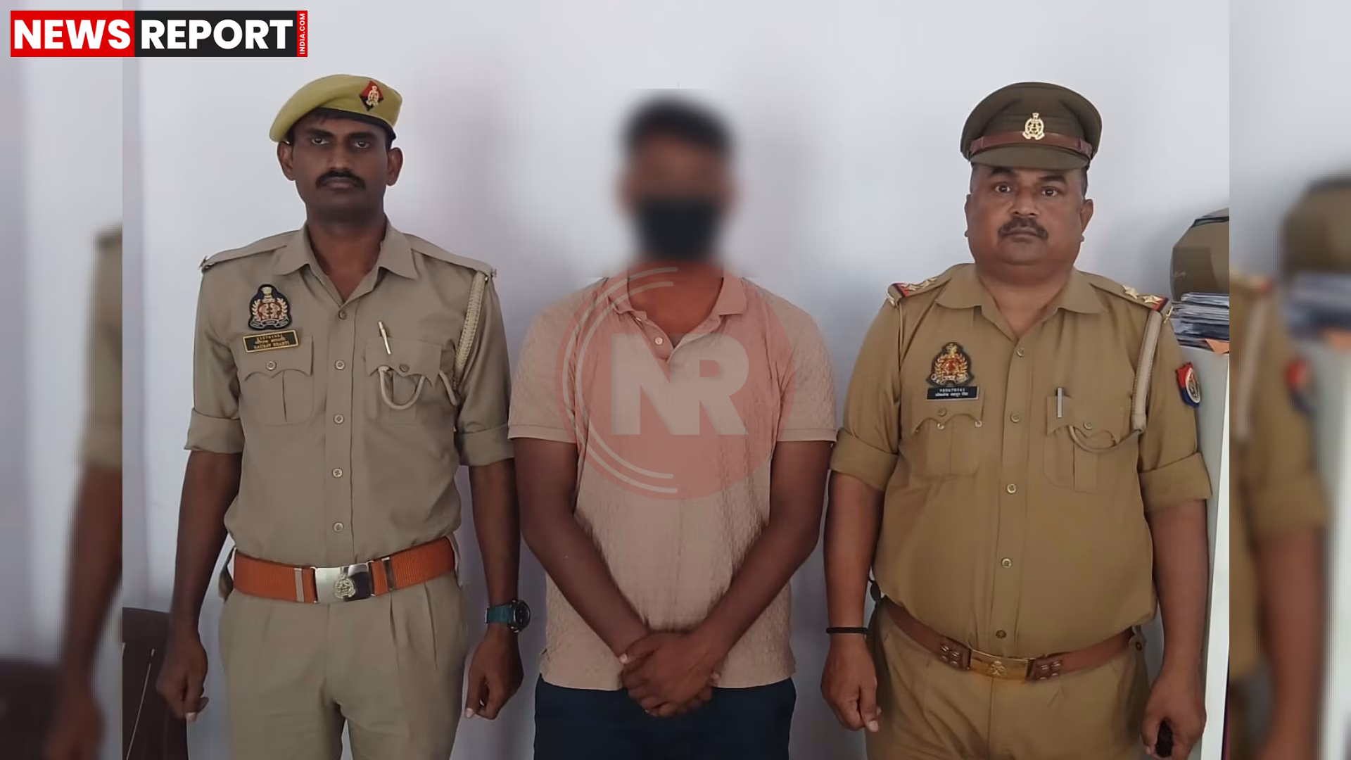 वाराणसी पुलिस द्वारा नाबालिग से दुराचार के आरोपी को गिरफ्तार करते हुए