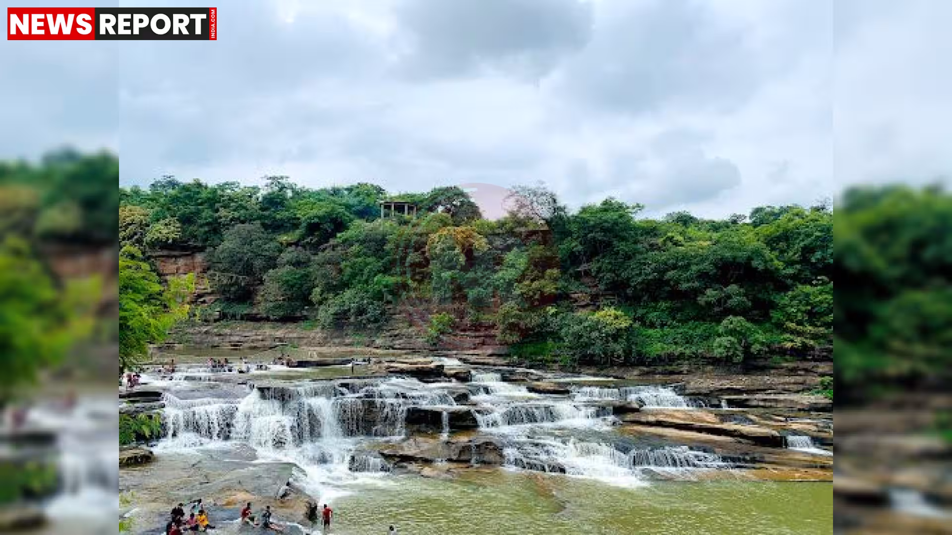 लखनिया दरी में बचाव अभियान के दौरान एसडीआरएफ और पुलिस टीम