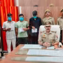 वाराणसी पुलिस द्वारा साइबर ठगी के आरोपियों की गिरफ्तारी, ऑपरेशन सीवाई वज्र का लोगो