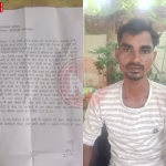 एक घायल टोटो चालक पुलिस को शिकायत पत्र देते हुए, पीछे पुलिस स्टेशन और एक टोटो दिख रहा है।