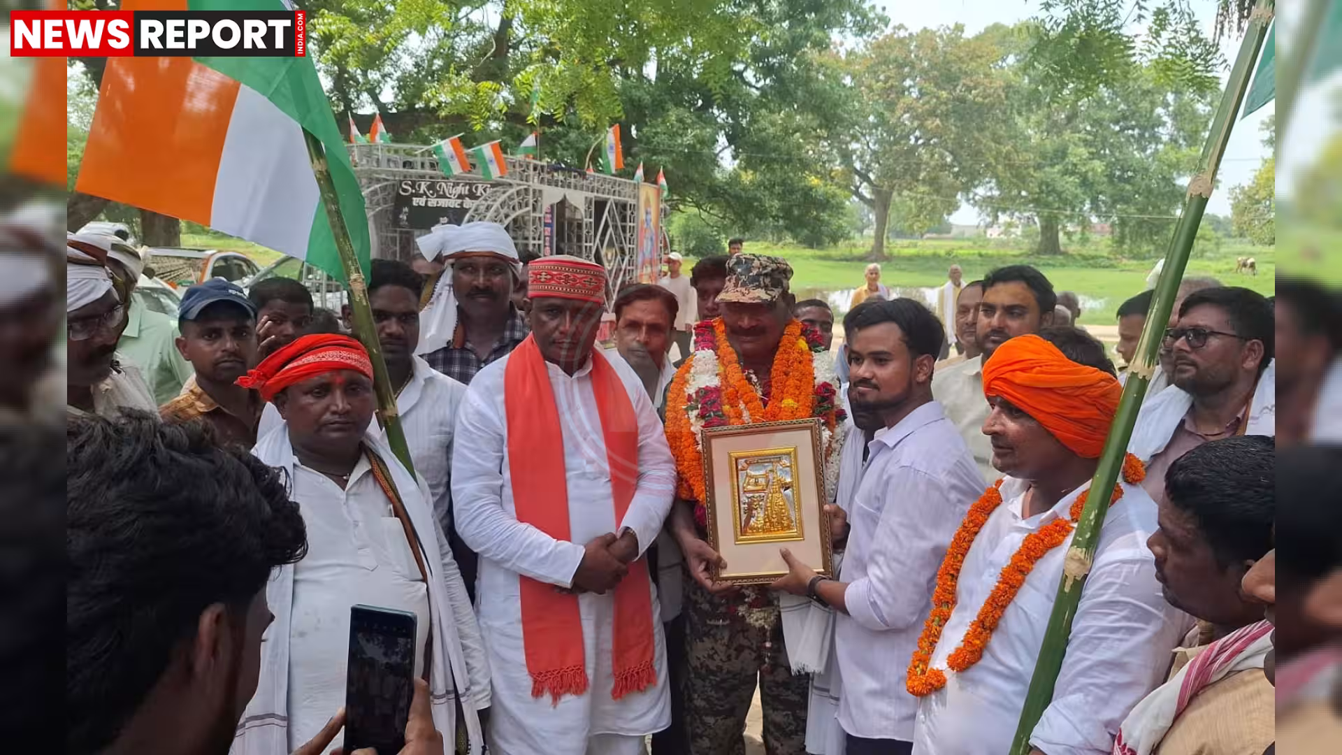 सेवानिवृत्त बीएसएफ इंस्पेक्टर मेवालाल पटेल का ग्रामीणों द्वारा भव्य स्वागत, तिरंगा यात्रा