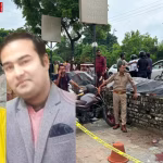 लखनऊ के गोमतीनगर में हुई घटना स्थल पर पुलिस और लोगों की भीड़