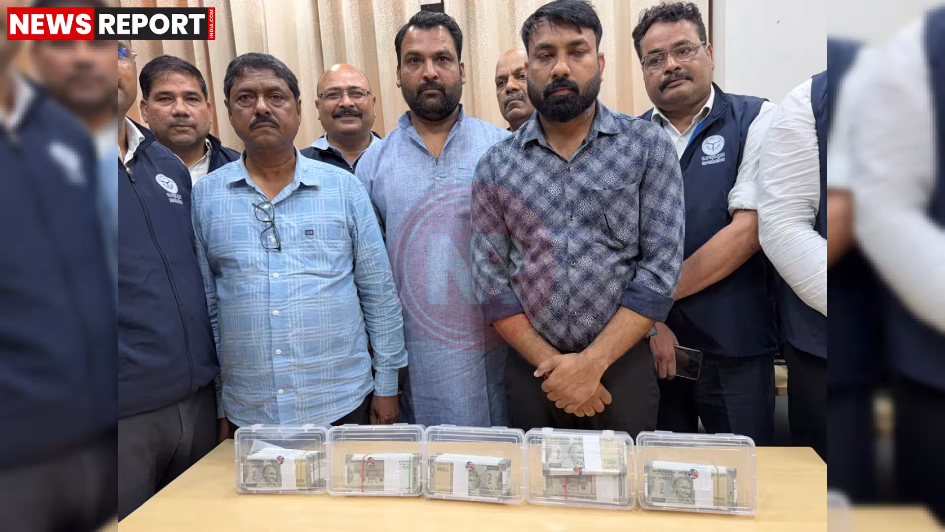 लखनऊ में रिश्वत लेते गिरफ्तार LDA अवर अभियंता, सुपरवाइजर और निजी व्यक्ति