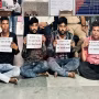 रेलवे सुरक्षा बल के जवान बरामद पान मसाला बंडलों और जब्त टाटा मैजिक लोडर के साथ