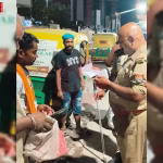 वाराणसी में सिगरा पुलिस द्वारा अवैध डग्गामार वाहनों को सीज करते हुए