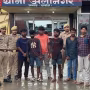 पुलिस द्वारा पकड़े गए 8 भैंस चोर आरोपी और बरामद की गई चोरी की भैंस व पिकअप वाहन