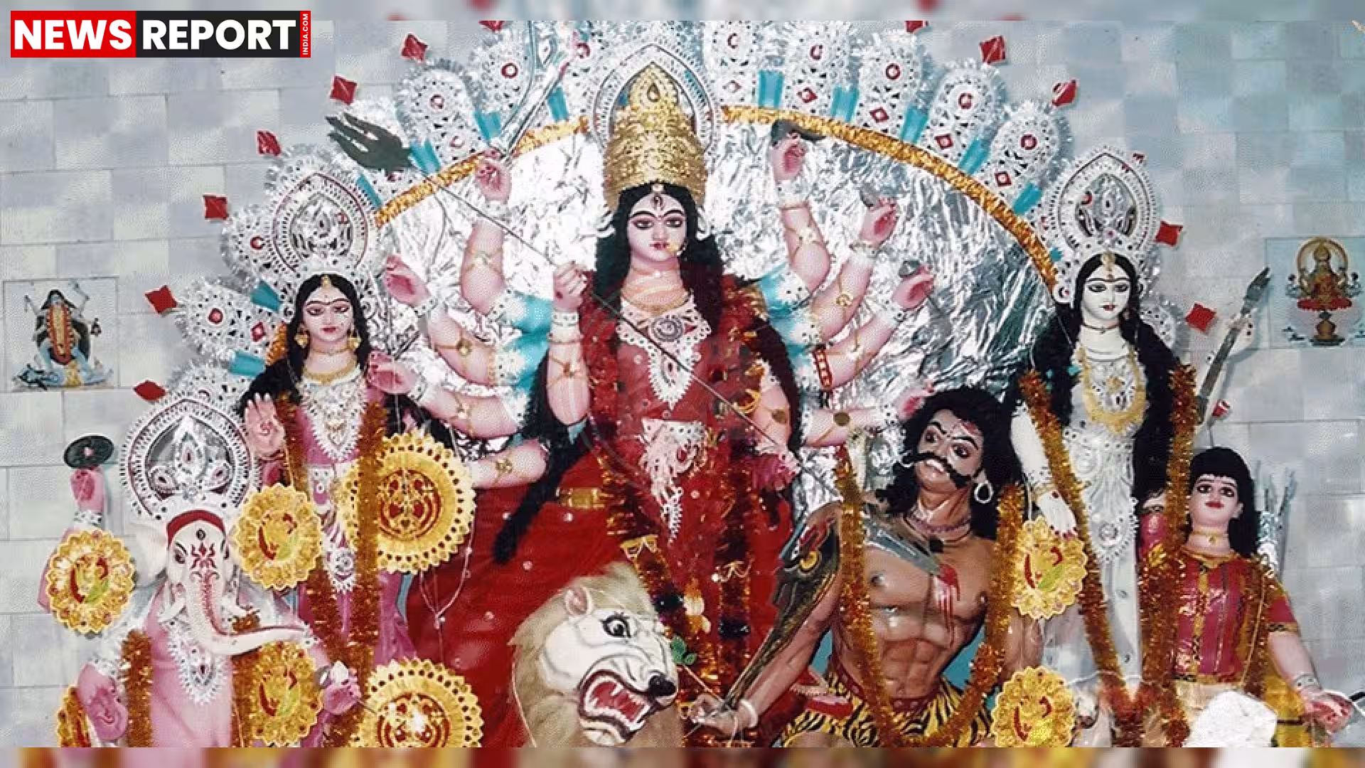 रामनगर में दक्षिण भारतीय शैली में बने भव्य दुर्गा पूजा पंडाल का मॉडल