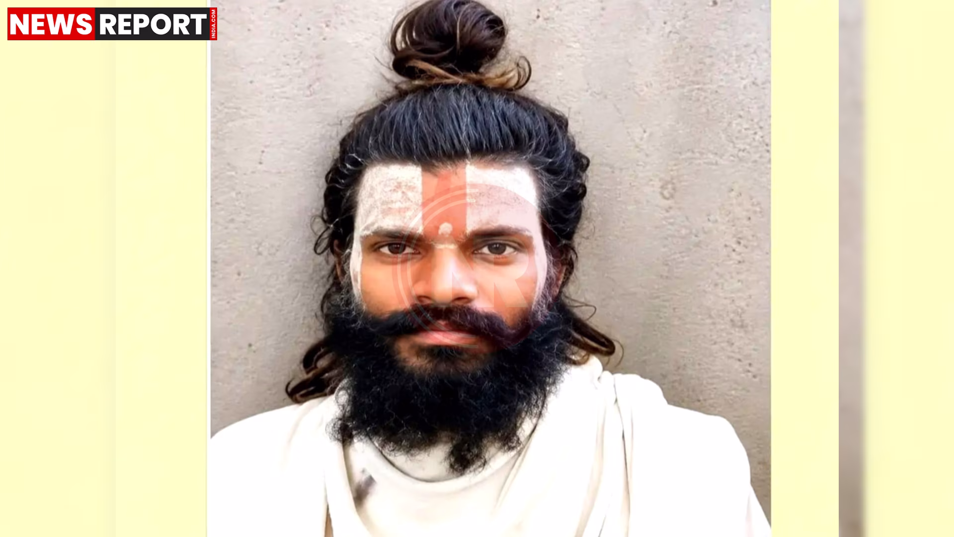 प्रेमानंद महाराज के शिष्य दीपक लोधी की संदिग्ध मौत की जांच करती पुलिस टीम।