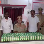 वाराणसी में अवैध शराब जब्त करती पुलिस और गिरफ्तार आरोपी